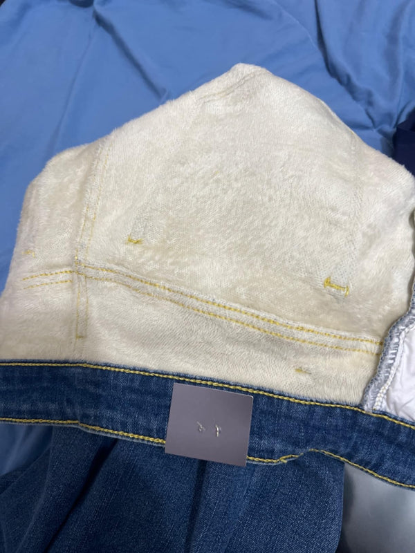 Chloe Anderson – 11/09/2025